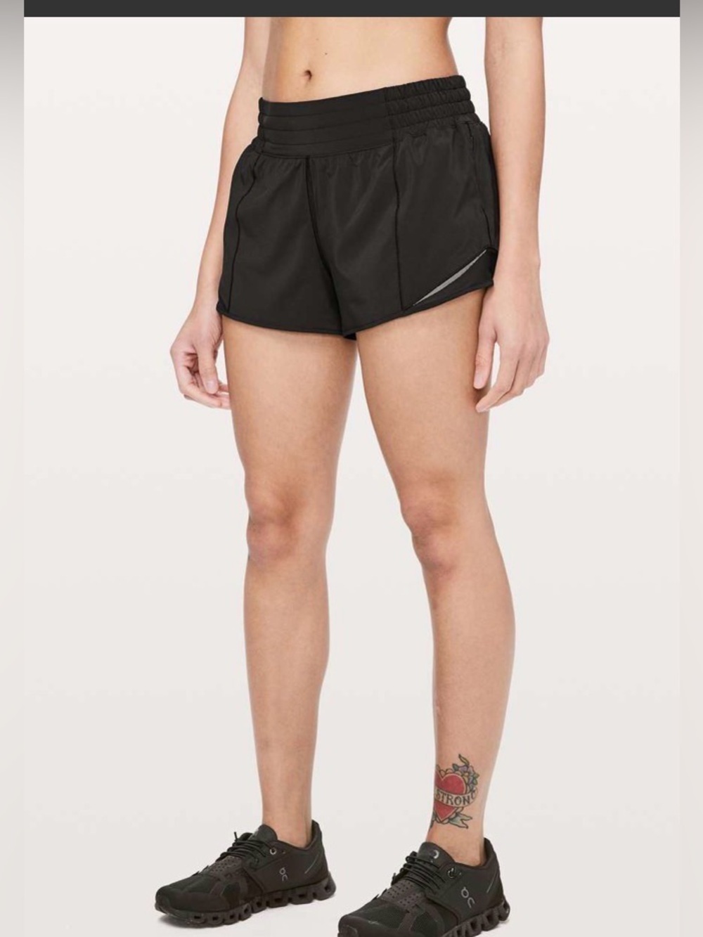 Lululemon Hotty Hot Short *High-Rise 2.5"
Black (Second Release)